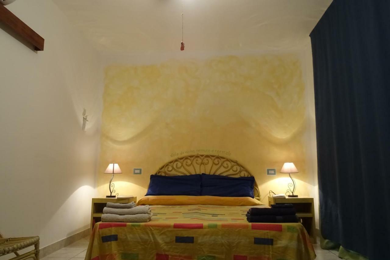 B&B Casa Per Ferie Villaggiocarovana Castiadas Buitenkant foto
